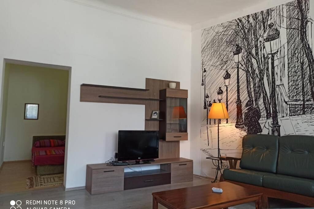 M&M apartman Budapest Bagian luar foto